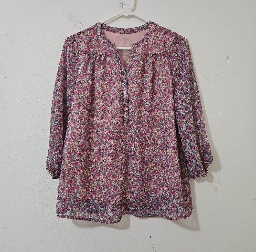 St. John's Bay Women's Floral 3/4 Sleeve Blouse